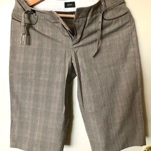 Mexx elegant plaid Bermuda, Size 6, like new